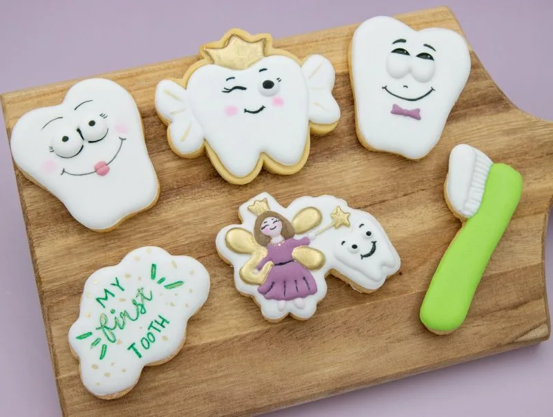 tooth fairy cookie set with photo props