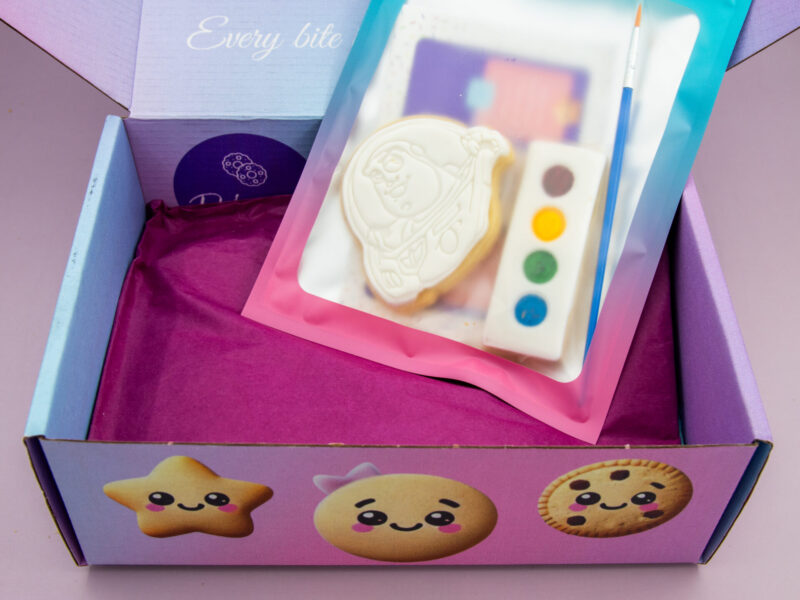 Toy Story Buzz DIY cookie favour packed with palette, brush and guide card in heat sealed wrapper