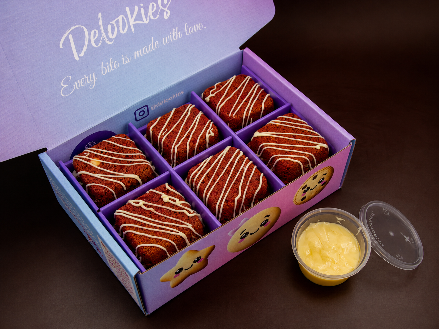 Red Velvet Cream Cookie Cubes packed inside Delookies dessert box with White Choc Velvet dip